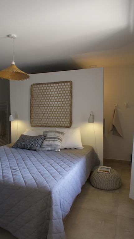 Les Lodges Du Pic Le Triadou Luaran gambar